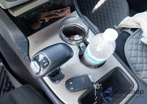 2015 Jeep Grand Cherokee Laredo from USA, damaged, VIN 1C4RJFAG8FC851747